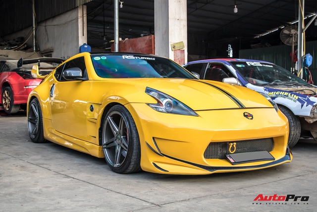 Cường Đô-la cùng trưởng đoàn Car Passion hội ngộ dàn siêu xe khủng của đại gia Bình Phước - Ảnh 3.