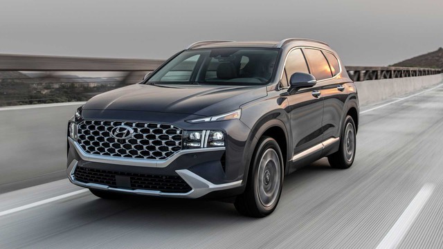 Ra mắt chưa lâu, Hyundai Santa Fe 2021 đã được bổ sung động cơ mới - Ảnh 1.