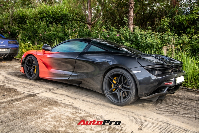 Cận cảnh McLaren 720S bản đặc biệt tại Việt Nam với phong cách hai tông màu khác lạ - Ảnh 4.