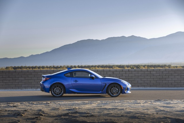 Ra mắt Subaru BRZ 2022 - Mới nhìn lại tưởng Porsche - Ảnh 5.