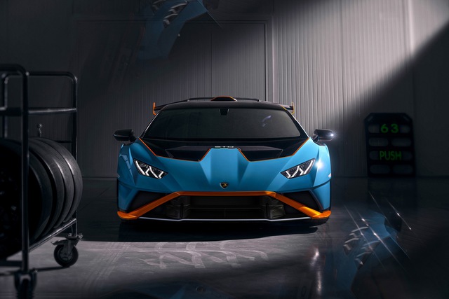 Loạt Lamborghini Huracan của đại gia Việt sẽ chưa trở thành đời cũ nhờ thông báo này - Ảnh 2.