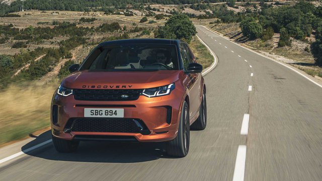 Chiều khách nhà giàu, Land Rover Discovery Sport bỏ bản thấp, thêm loạt công nghệ đỉnh  - Ảnh 1.