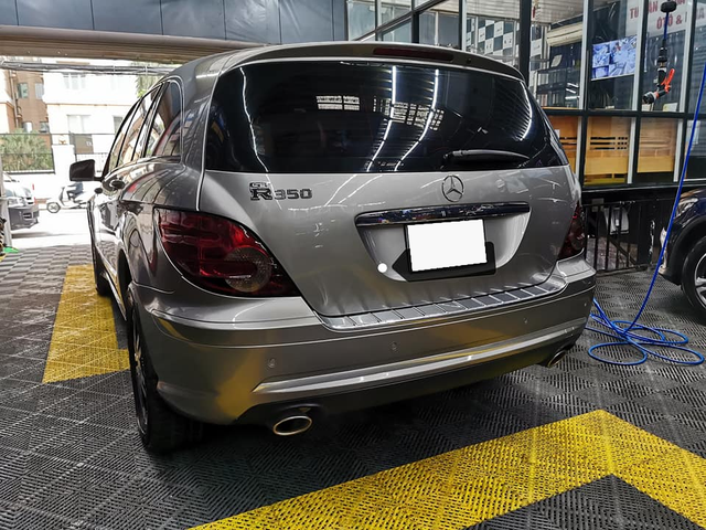 Mercedes-Benz R 350 - Xe gia đình cũ rẻ hơn Mitsubishi Xpander cả trăm triệu đồng - Ảnh 3.