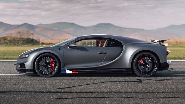 Ra mắt Bugatti Chiron Sport bản đặc biệt cho đại gia thích lái máy bay: Chưa thuế mà cũng đã 3,4 triệu USD - Ảnh 1.