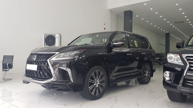 Sau 5.000km chạy lướt, Lexus LX 570 MBS hiếm hoi vẫn giữ giá gần 10 tỷ đồng - Ảnh 7.