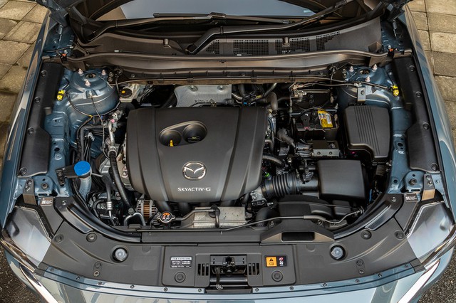 Ra mắt Mazda CX-8 2021: Giá quy đổi từ 1,05 tỷ đồng, phả hơi nóng lên Hyundai Santa Fe - Ảnh 7.