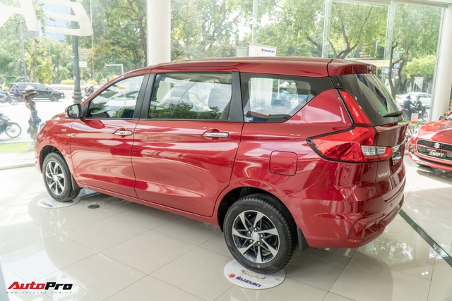 Chi tiết Suzuki Ertiga 2020 tại đại lý - Xe 7 chỗ rẻ nhất Việt Nam thêm trang bị cạnh tranh Xpander - Ảnh 4.
