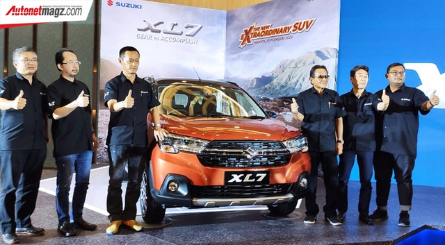 Ra mắt Suzuki XL7 - SUV của Ertiga đấu vua doanh số Xpander - Ảnh 1.