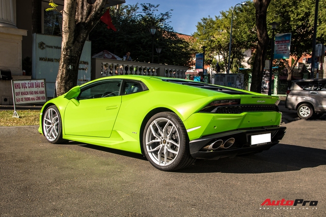 Phan Thành cầm lái Lamborghini Huracan khó bắt gặp nhất Việt Nam dạo phố - Ảnh 5.