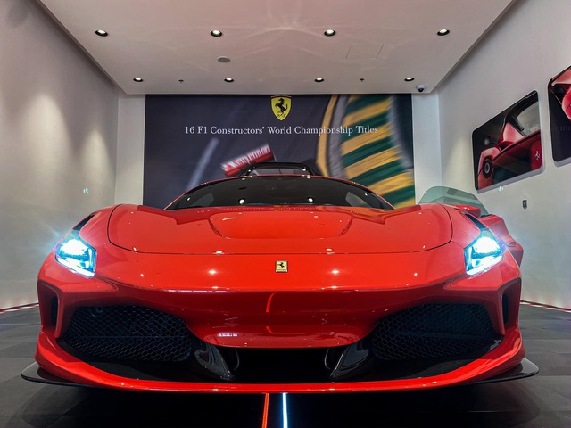 Ferrari F8 Tributo thứ hai bất ngờ cập bến Việt Nam, khác biệt với chiếc đầu tiên nhờ chi tiết này - Ảnh 5.