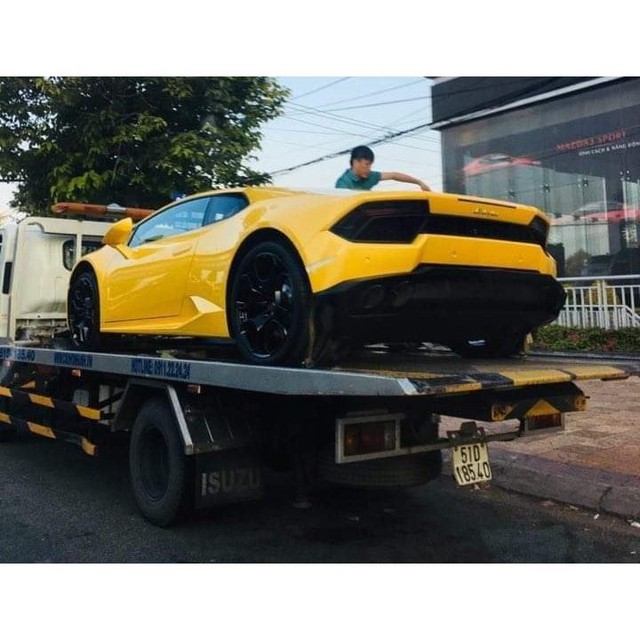 Lamborghini Huracan LP580-2 màu độc nhất Việt Nam về tay đại gia Cần Thơ, lý lịch chiếc xe gây chú ý - Ảnh 2.