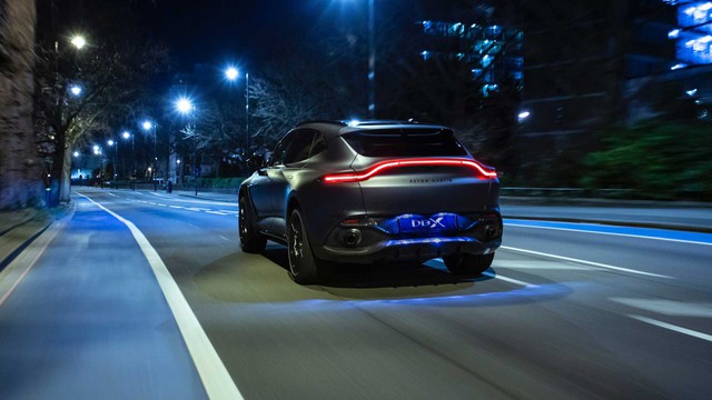 Aston Martin DBX by Q - Siêu phẩm SUV hạng sang có thể cá nhân hoá kiểu Rolls-Royce - Ảnh 2.