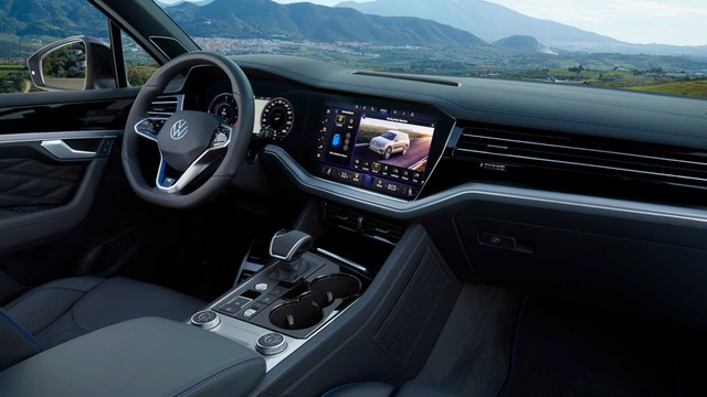 Ra mắt Volkswagen Touareg R - Bản hiệu suất cao của SUV 5 chỗ đang bán ở Việt Nam - Ảnh 5.