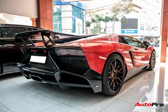 Lamborghini Aventador độ bản 50 năm của đại gia Bạc Liêu tái xuất Sài Gòn với nhiều chi tiết mới - Ảnh 9.