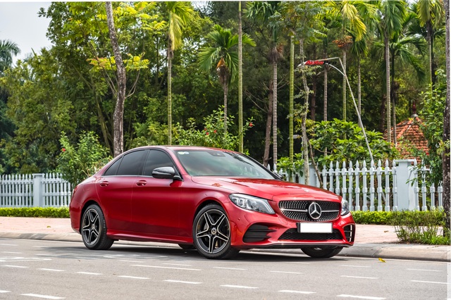 Chạy 7.000 km, đại gia Việt vẫn bán Mercedes-Benz C300 AMG ngang ngửa giá mua mới - Ảnh 10.