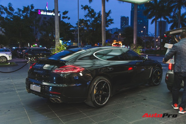 Bộ sưu tập xe khủng nhà bầu Hiển: 4 mẫu xe độc nhất Việt Nam, tổng giá trị không dưới trăm tỷ - Ảnh 5.