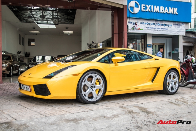 Lamborghini Gallardo từng gắn liền với tên tuổi Cường Đô-la bất ngờ tái xuất trên phố Sài Gòn - Ảnh 4.
