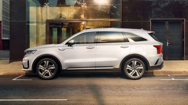 Mổ xẻ Kia Sorento qua bộ ảnh chi tiết mới nhất: Sò lột xác từ trong ra ngoài - Ảnh 2.