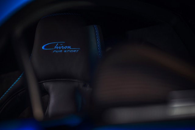 Soi siêu xe Bugatti Chiron Pur Sport qua ảnh, video mới - Ảnh 3.
