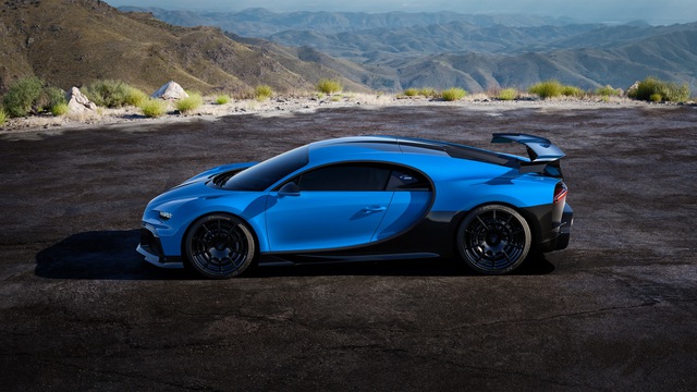Soi siêu xe Bugatti Chiron Pur Sport qua ảnh, video mới - Ảnh 12.