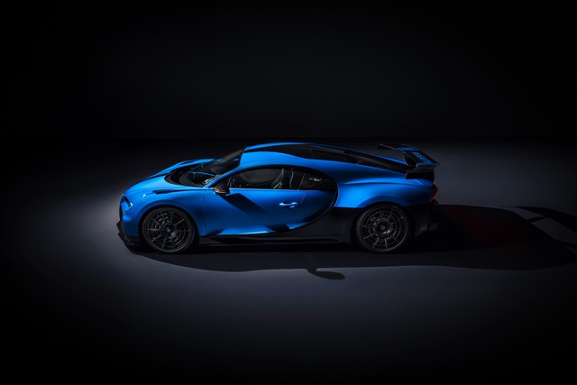 Soi siêu xe Bugatti Chiron Pur Sport qua ảnh, video mới - Ảnh 16.