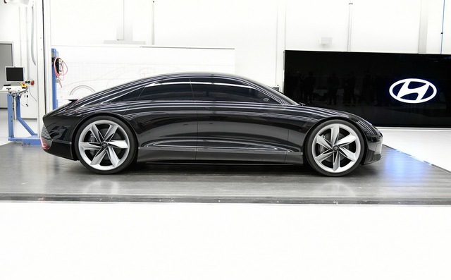Hyundai làm xe thể thao kiểu mới: Thiết kế như Porsche, cửa lại mở giống Rolls-Royce - Ảnh 2.