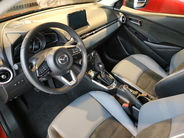 Mazda2 2020 bất ngờ về đại lý, lộ giá đắt đỏ tiệm cận Mazda3 nhưng nhiều công nghệ xịn nhất phân khúc - Ảnh 5.