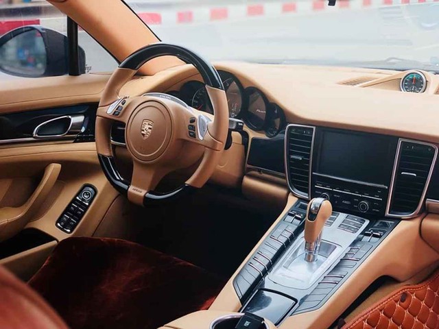 Tìm khách mùa Covid, Porsche Panamera 2011 xuống giá ngang tiền lăn bánh VinFast Lux A2.0 mới cứng - Ảnh 3.