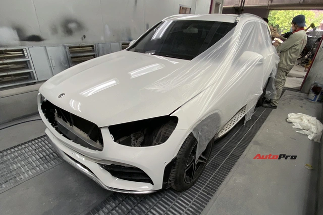 Mua xe chưa lâu đã ra phom mới, dân chơi Hà thành chi 250 triệu đồng lột xác Mercedes-Benz GLC 200 cũ thành GLC 300 AMG 2020 - Ảnh 5.