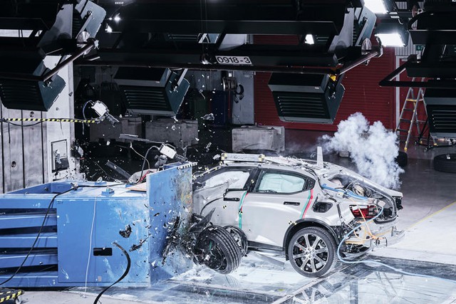 Tránh đi vào vết xe đổ của Tesla và Porsche, Volvo tìm mọi cách để giảm thiểu nguy cơ cháy nổ - Ảnh 2.