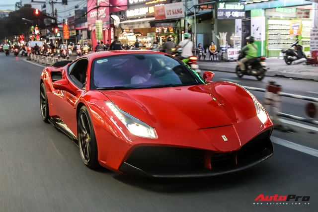 Siêu ngựa Ferrari 488 GTB SVR tiếp tục được lột xác dưới bàn tay của thợ độ Việt - Động cơ tăng 100 mã lực - Ảnh 12.