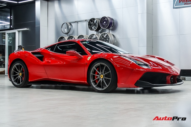 Siêu ngựa Ferrari 488 GTB SVR tiếp tục được lột xác dưới bàn tay của thợ độ Việt - Động cơ tăng 100 mã lực - Ảnh 2.