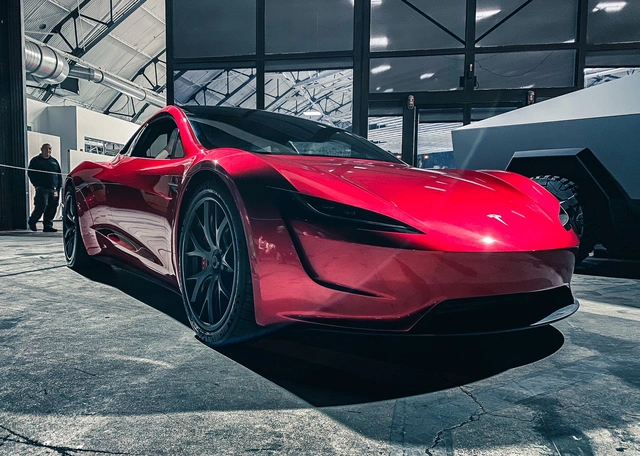 Tesla Roadster - siêu xe điện đáng mong chờ tiếp tục trễ hẹn ra mắt phiên bản mới - Ảnh 1.