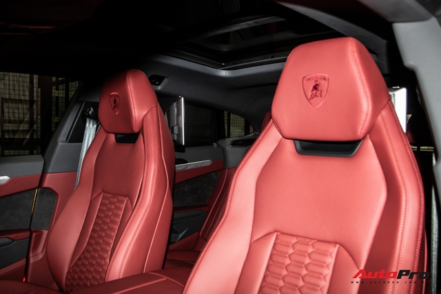 Mổ xẻ Lamborghini Urus chính hãng thứ 4 Việt Nam: Nội thất khác biệt cho đại gia thích hàng độc - Ảnh 8.