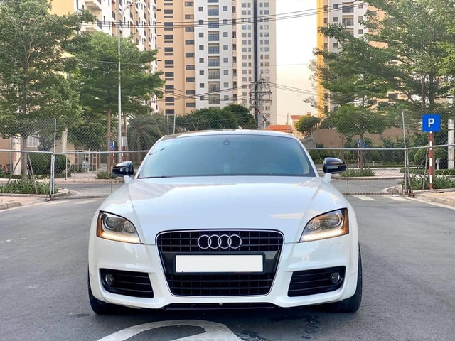 12 năm chỉ chạy 46.000 km, Audi TT vẫn rớt giá rẻ ngang Hyundai Elantra - Ảnh 1.