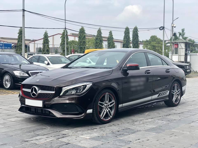 Mercedes-Benz CLA 250 chính hãng thanh lý rẻ hơn giá niêm yết vài trăm triệu đồng, ODO vỏn vẹn 80 km - Ảnh 1.