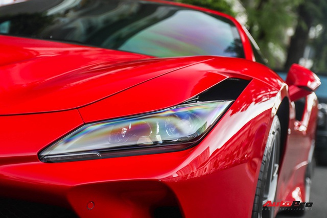 Bóc tách Ferrari F8 Tributo của doanh nhân Nguyễn Quốc Cường: Riêng tiền option lên tới hơn 800 triệu đồng - Ảnh 3.