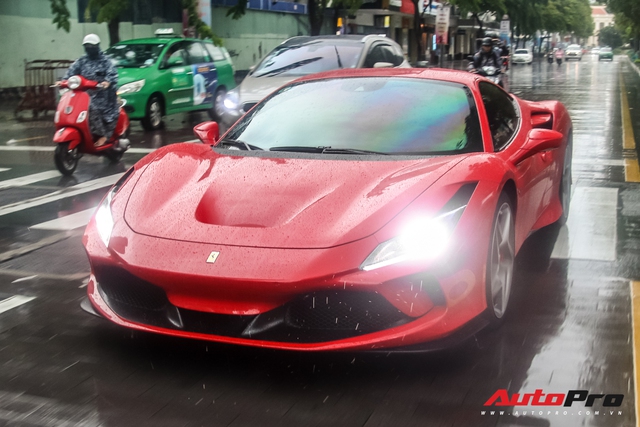 Ferrari F8 Tributo của Doanh nhân Nguyễn Quốc Cường lần đầu hội ngộ cùng dàn siêu xe của đại gia Sài Gòn - Ảnh 4.