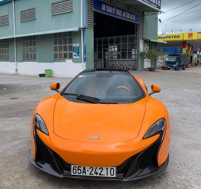 McLaren 650S Spider đầu tiên đeo biển số Cần Thơ: Một chi tiết khiến nhiều người tiếc nuối - Ảnh 1.