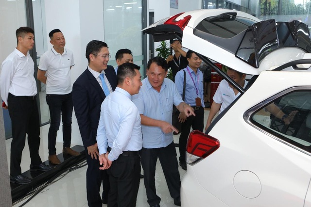 Subaru mở đại lý thứ 12, mở rộng ảnh hưởng tại Sài Gòn - Ảnh 2.