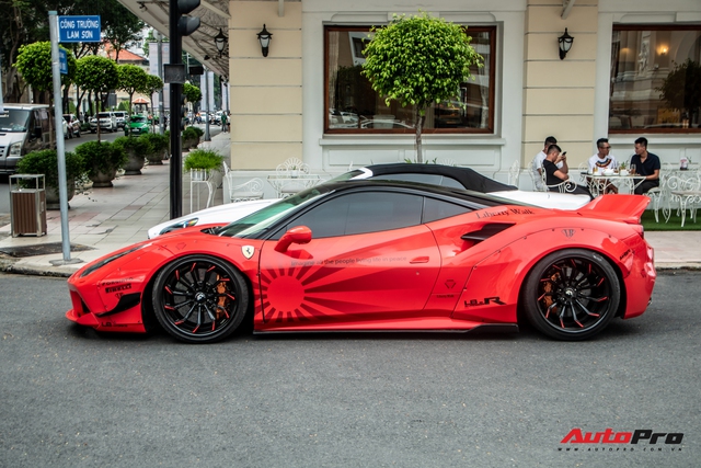 Ferrari 488 GTB độ Liberty Walk độc nhất Việt Nam thay đổi diện mạo với chi tiết khác lạ nhưng ít người nhận ra - Ảnh 2.