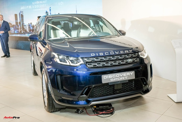 Land Rover Discovery Sport 2020 ra mắt khách Việt: 5 phiên bản, giá cao nhất hơn 3,8 tỷ đồng, nhiều tùy chọn cơ bản nhưng phải trả thêm tiền - Ảnh 2.