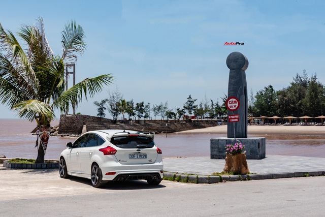 Hơn 6 tiếng cùng Ford Focus khám phá hòn ngọc bỏ hoang tại Đồ Sơn và 6 cái đừng bạn cần biết - Ảnh 10.