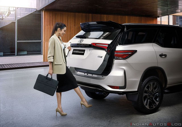 Quên TRD Sportivo đi, Toyota Fortuner giờ có bản thể thao Legender đẹp và xịn như Lexus qua bộ ảnh chi tiết mới - Ảnh 9.