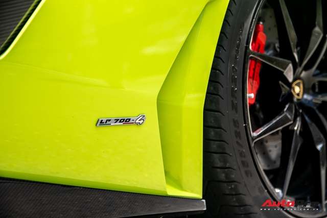 Đại gia Sài Gòn lột xác Lamborghini Aventador biển tứ quý 9 với màu sắc chói chang - Ảnh 6.