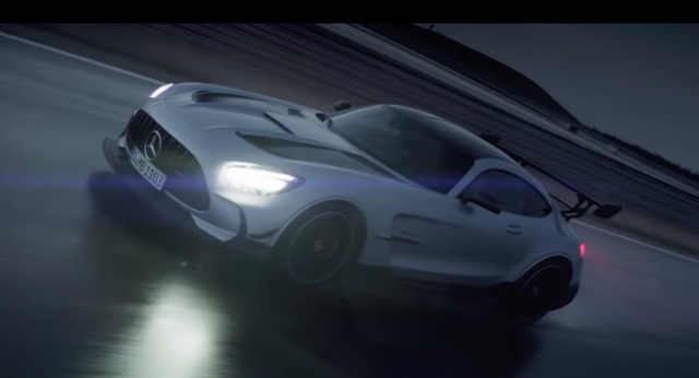 Mercedes sắp có xe điện thể thao, thách thức Porsche Taycan - Ảnh 1.