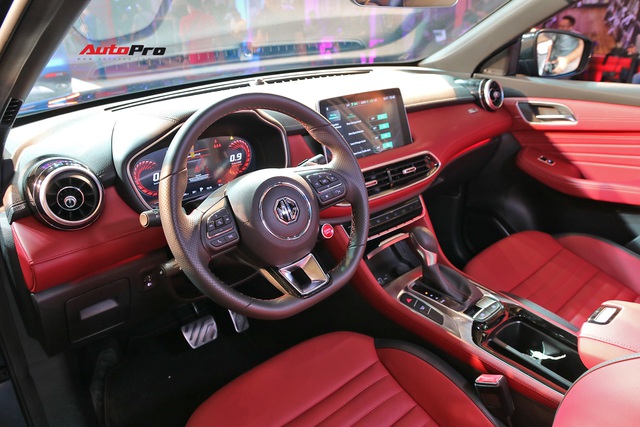 Ra mắt MG HS giá cao nhất gần 1 tỷ đồng đấu Honda CR-V và Mazda CX-5 - Ảnh 7.
