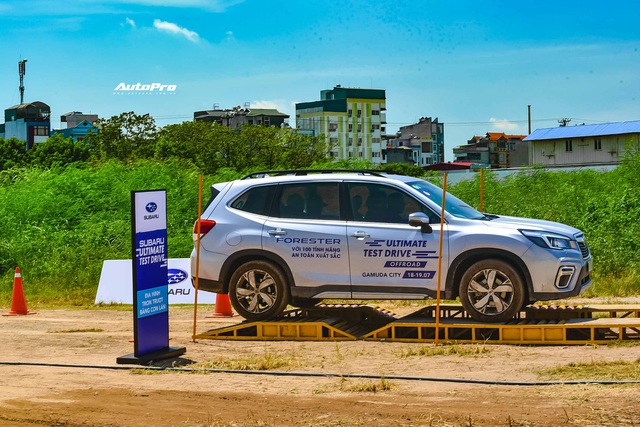Subaru lần đầu mang trải nghiệm phá Forester tới khách hàng Hà Nội - Ảnh 8.