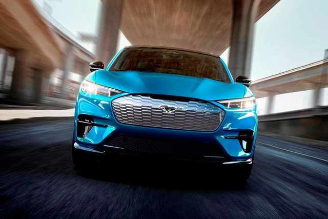 Ford hé lộ phiên bản khủng khiếp cho SUV Mustang - Ảnh 3.