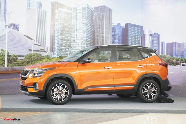 Kia Seltos đắt hay rẻ: Đây là khác biệt giữa 4 phiên bản khi chênh 130 triệu đồng - Ảnh 3.